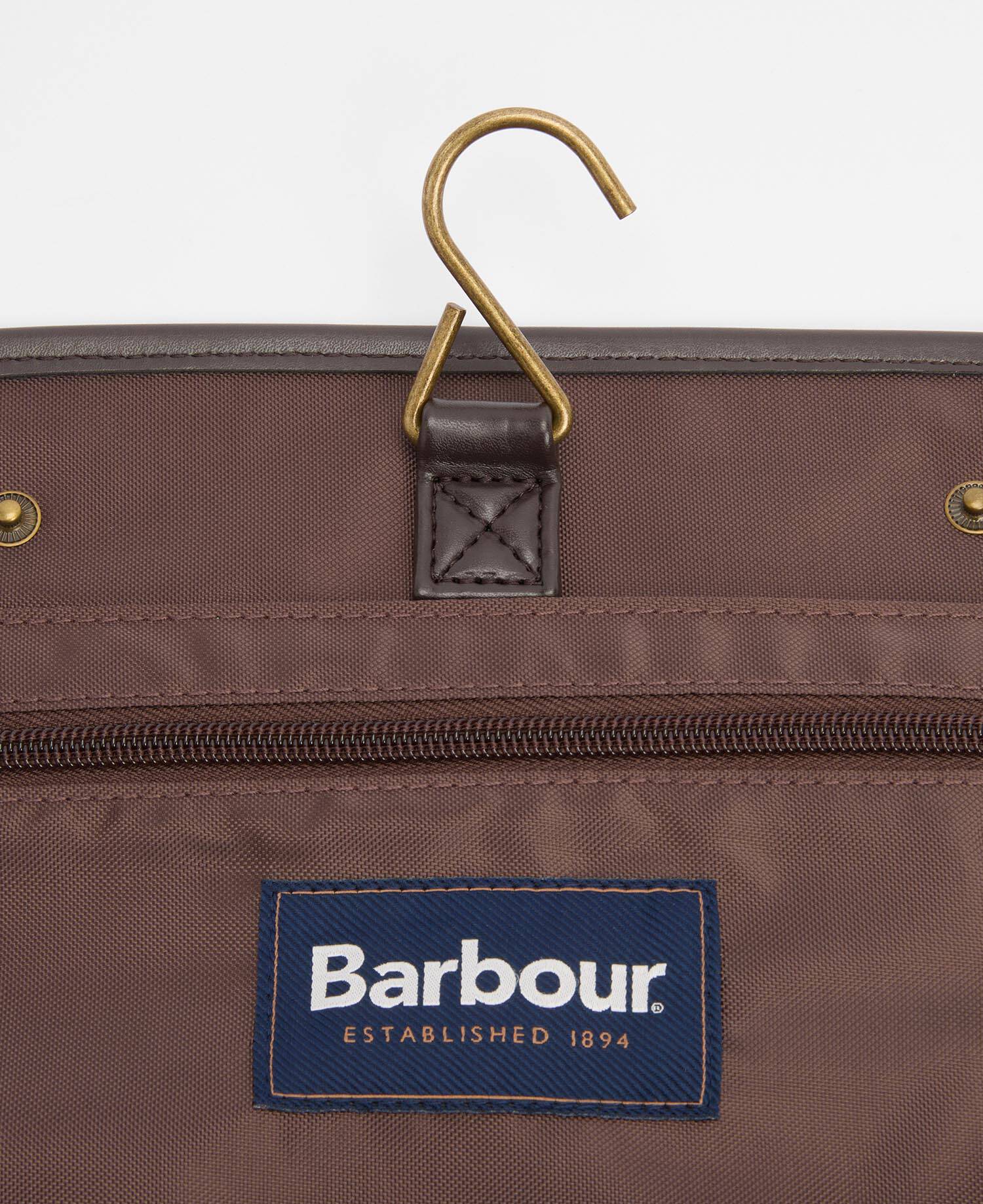 Barbour Waxed Hanging Washbag