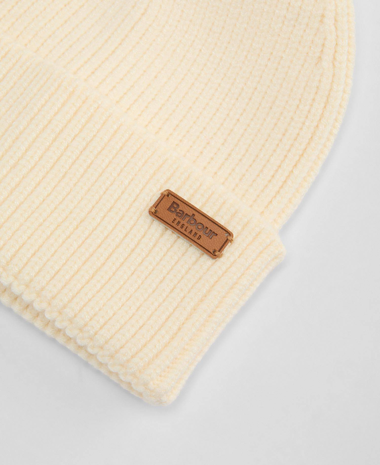 Barbour Dover Beanie & Hailes Scarf Gift Set