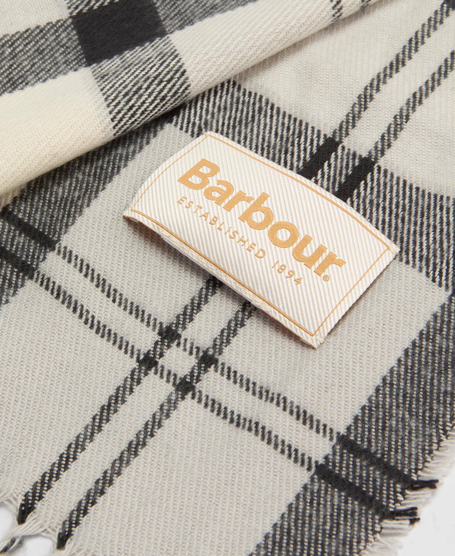 Barbour Dover Beanie & Hailes Scarf Gift Set